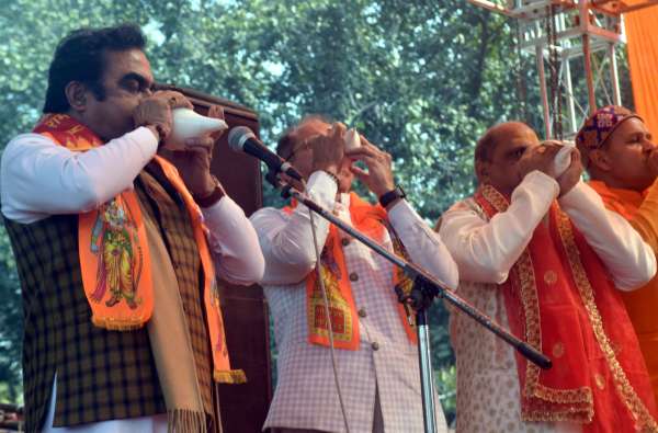  श्री राम मॅदिर मे प्राण प्रतिष्ठा 