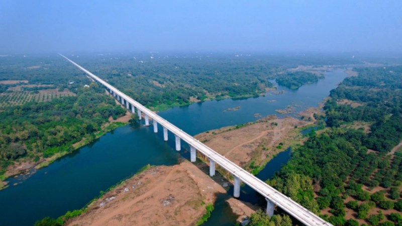 _river_bridge_constructed_for_bullet_train.jpg