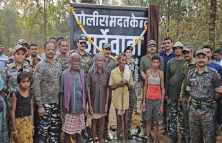 आजादी के बाद पहली बार पहुंची पुलिस, एक ही दिन में खोला कैम्प