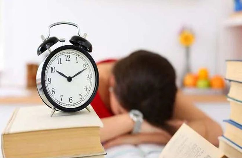 Exam Phobia : स्टूडेंट्स बोर्ड एग्जाम से पहले स्ट्रेस को बाय-बाय कर बढ़ाए लर्निंग पावर