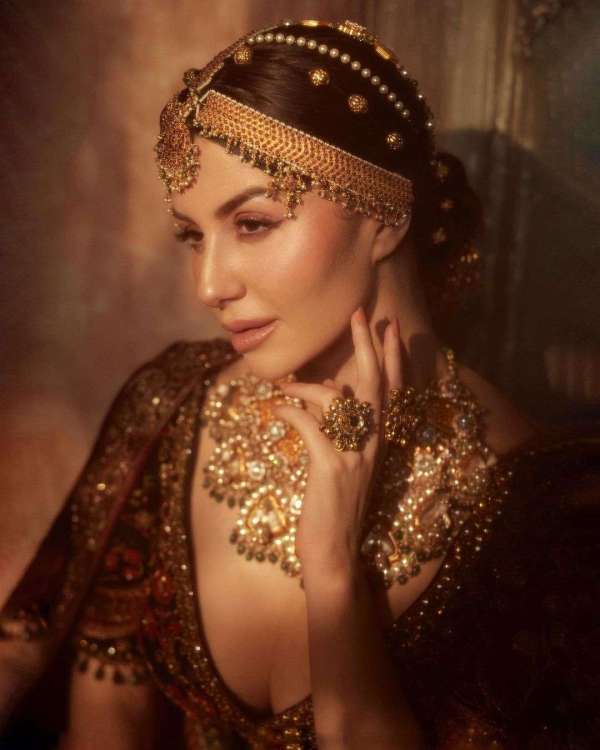 Salman Khan brother ex girlfriend Georgia Andriani beautiful images