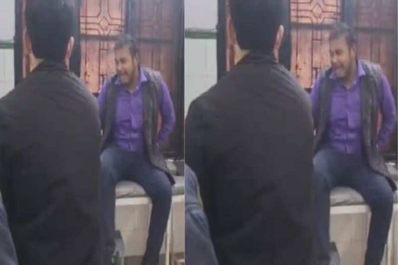 Doctor sahab Save my life I have taken poison shouting young man reached hospital 