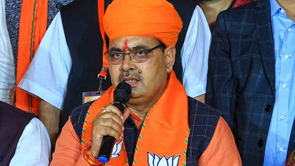 bhajnlal.jpg