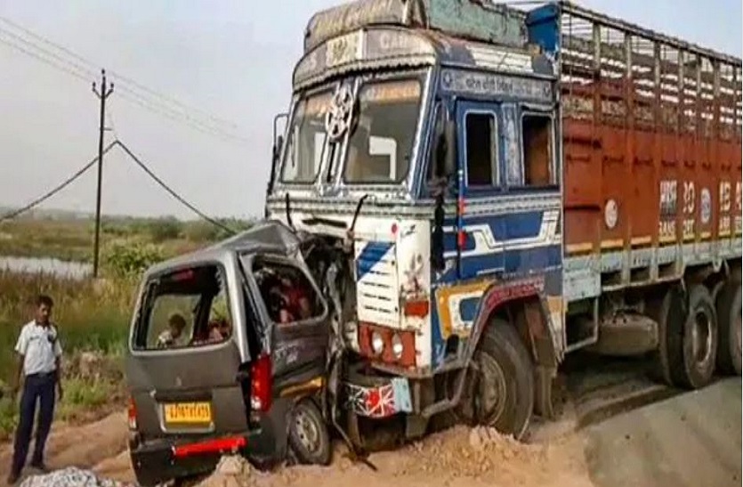 सडक हादसे रोकने के लिए क्या किया जाना चाहिए