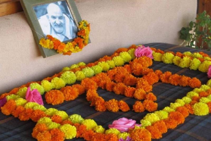 Mark Zuckerberg believes on Neem Karoli Baba