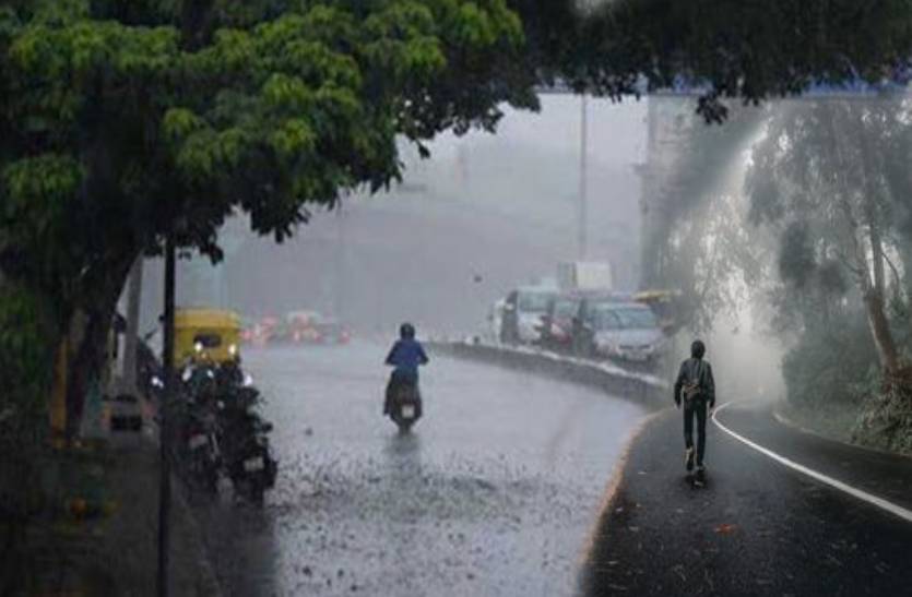 imd_torrential_rain_alert_dep_fog_hailstorm_dusstorm_thunderstorm_in_these_mp_districts_next_three_days_latest_update_news_weather_update.jpg