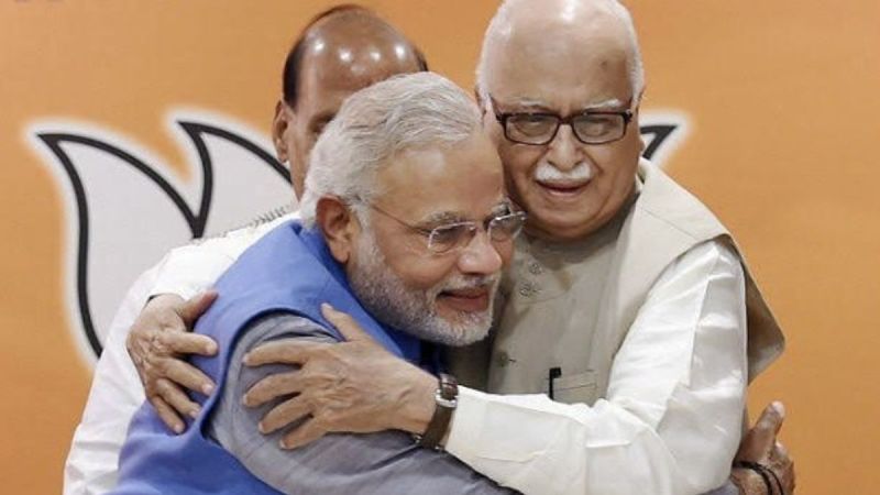 pm_modi_with_advani.jpg