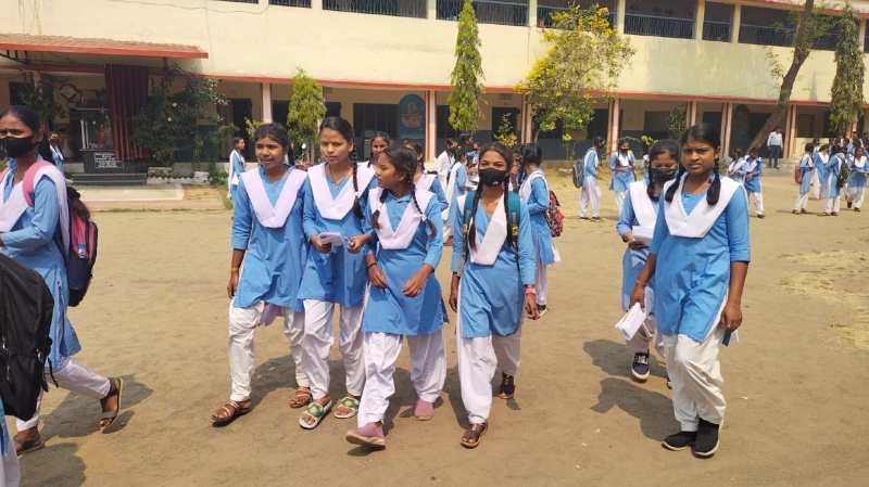 स्वयं और शिक्षकों पर भरोसा, विश्वास सफलता की कुंजी