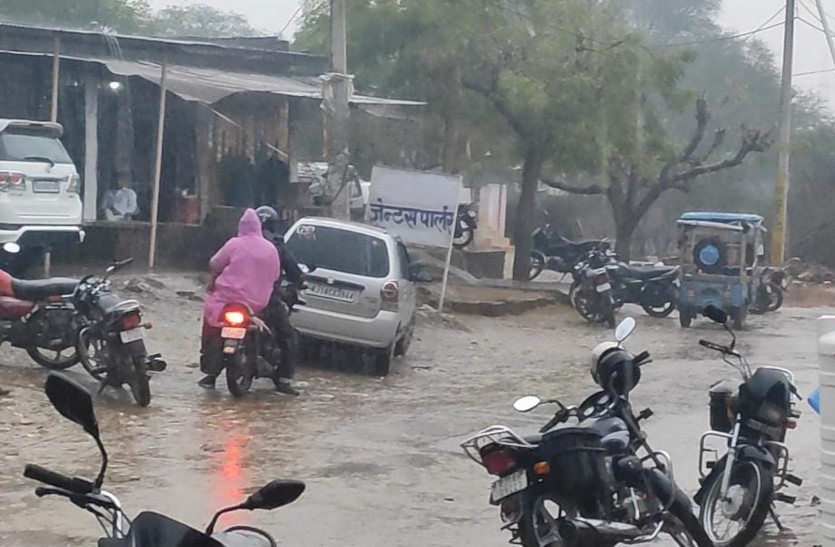 राजस्थान में पश्चिम विक्षोभ सक्रिय होने से जोरदार बारिश, आज से मौसम दिखाएगा ऐसा रूप