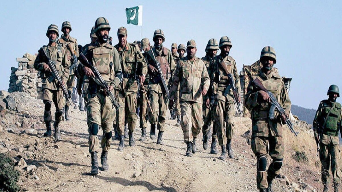 pak Army along with three parties in Pakistan elections Nawaz Imran and Bilawal put in all strength to win elections
