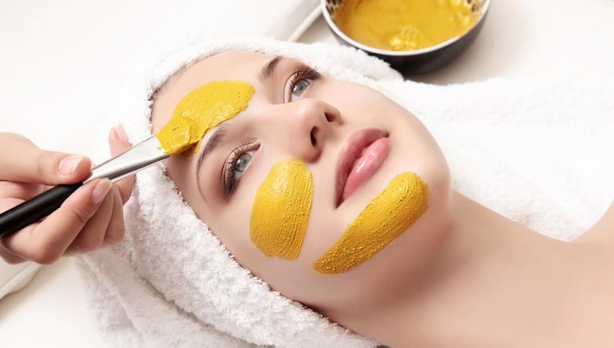 Home Remedies For Skin: चेहरे की झुर्रियों को झट भगाएं दूर, किचन के ये दो सामान
देंगे खूबसूरत त्वचा