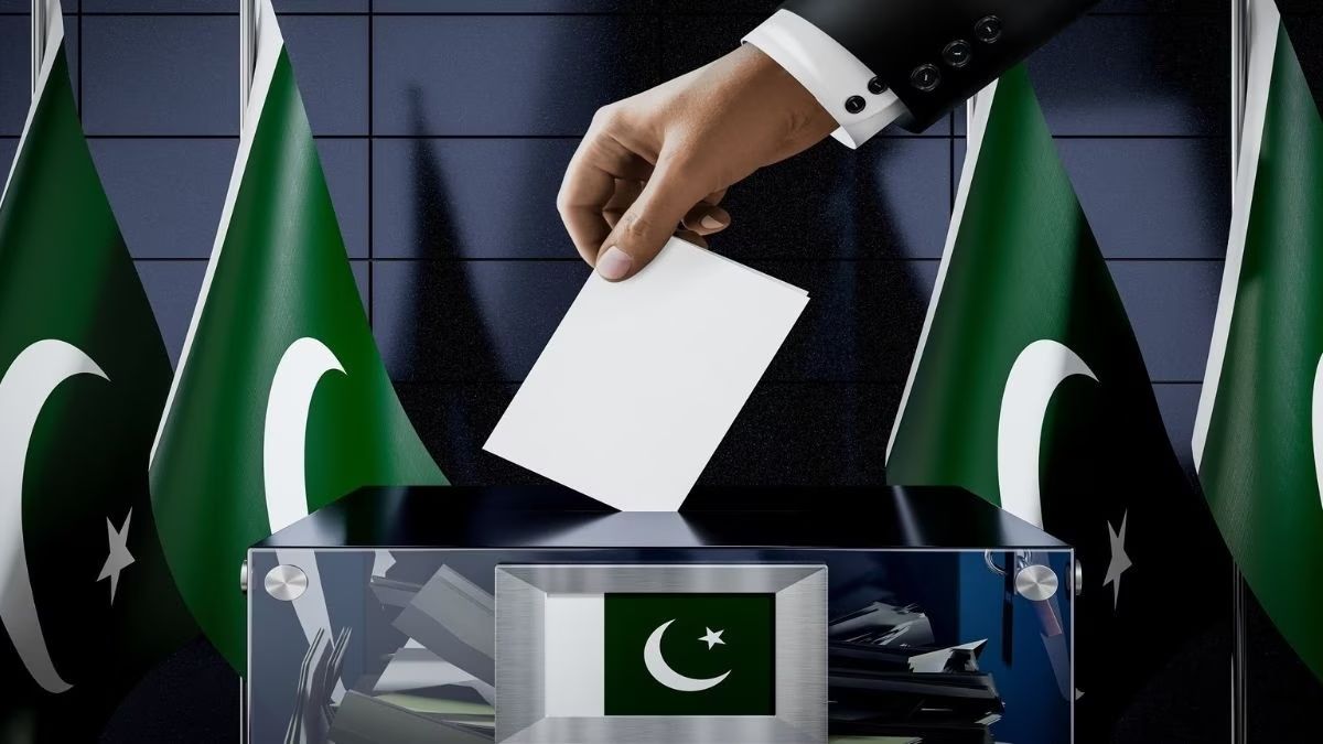 No one has clear majority in Pakistan general elections army interfere to form government