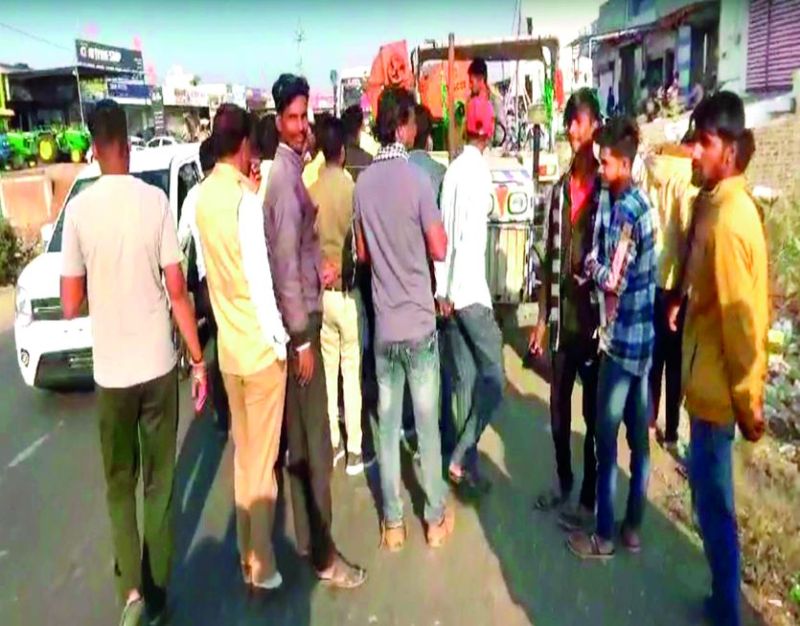 Video.... Owner and businessman fight over stolen thresher machine.