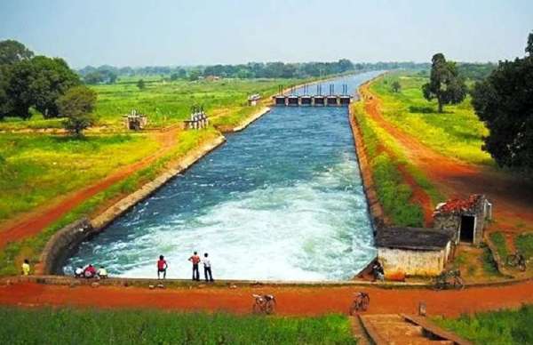 तांदुला डैम की हरियाली बेहद खूबसूरत है