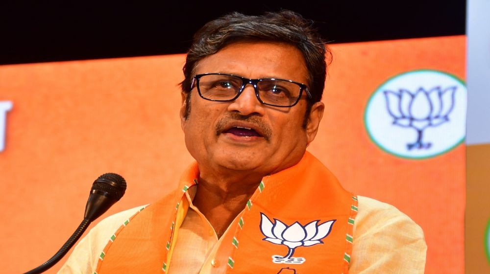 खुद के चुनाव लड़ने को लेकर क्या बोल गए राजेन्द्र राठौड़, पढ़ें पूरी खबर ...