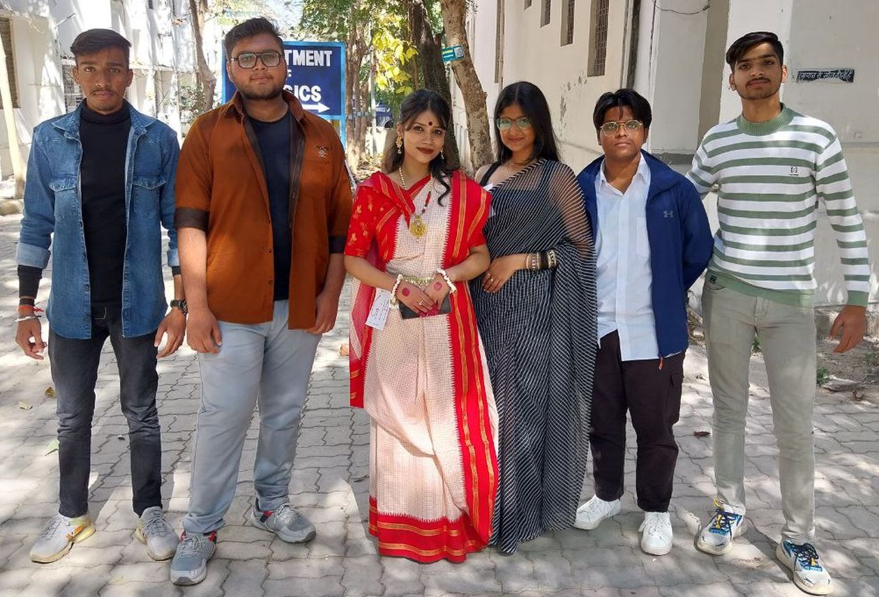 सिटी बसों का समय निश्चित नहीं, झीलों में बढ़ रहा प्रदूषण
