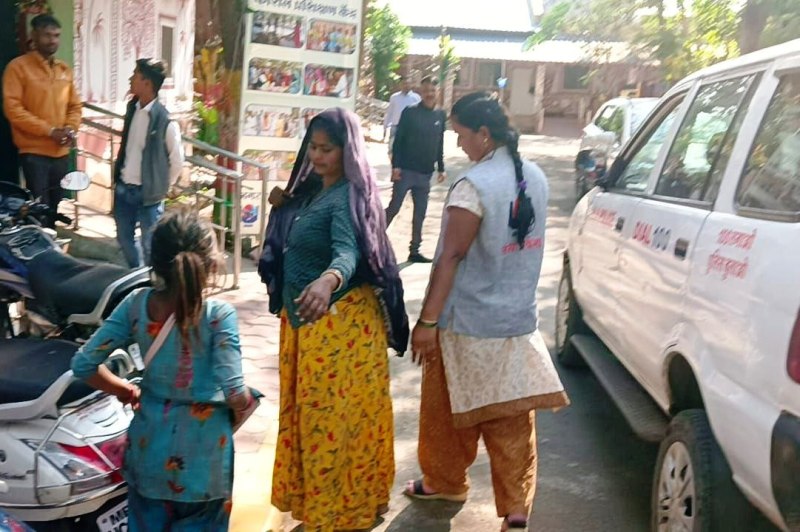 इंदौर में 8000 भिक्षुक : बाहरियों का डेरा, सभी के पास घर-खेती की जमीन