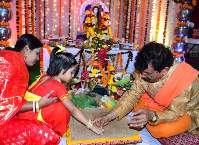 देखें video: 57 साल बाद वेलेंटाइन डे के दिन वसंत पंचमी