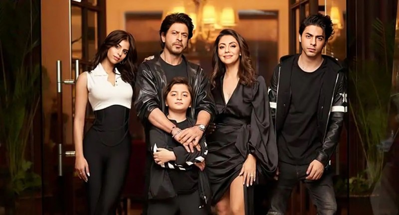 shah_rukh_khan___kids.jpg