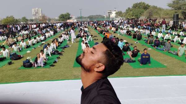 surya_namaskar_2.jpg