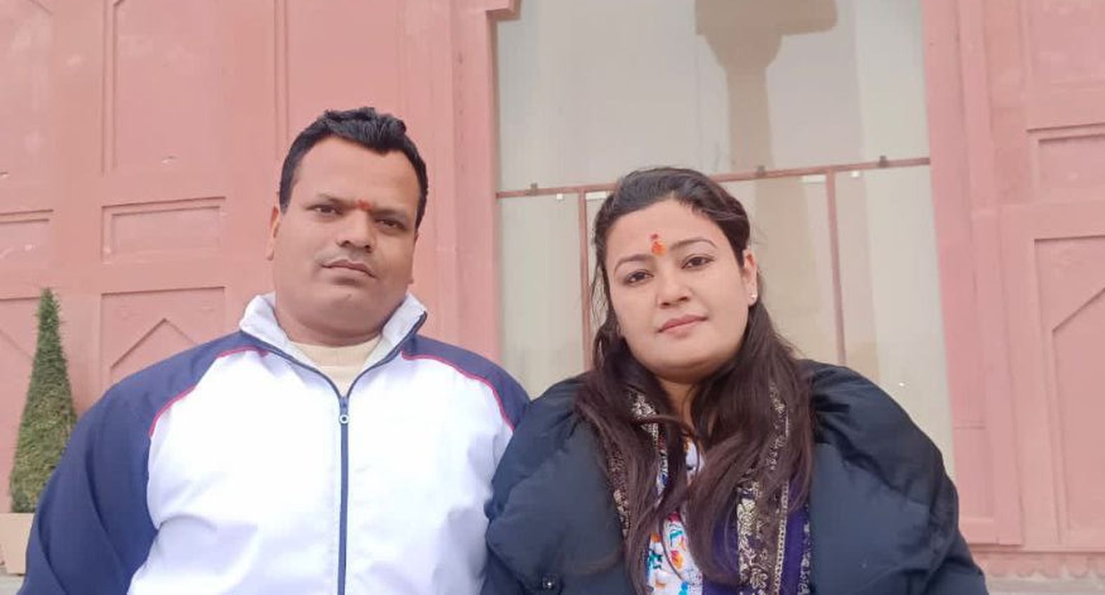dev_and_gunjan_rawat.jpg