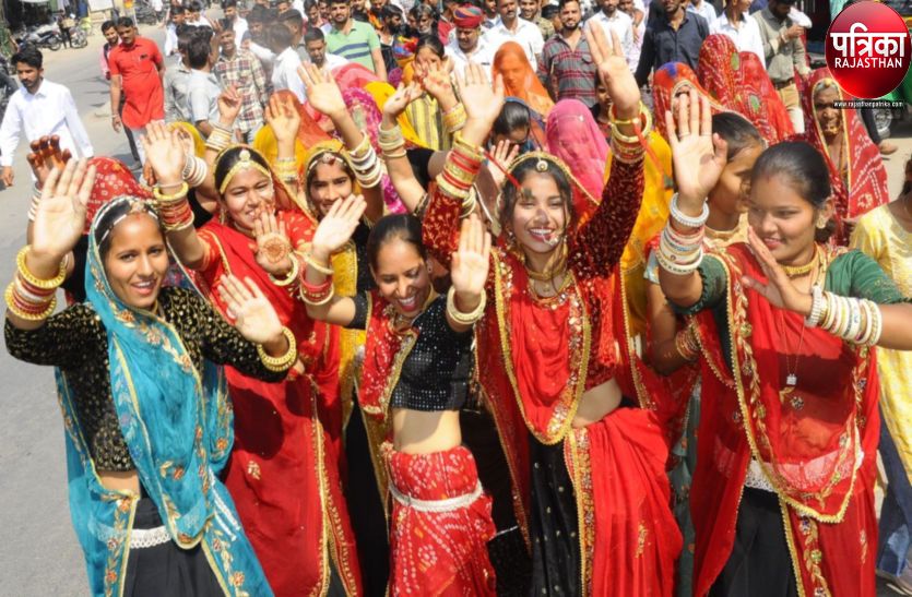 Lord Devnarayan Jayanti 2024: गाजे-बाजे संग निकाली शोभायात्रा, जगह-जगह पुष्पवर्षा से स्वागत