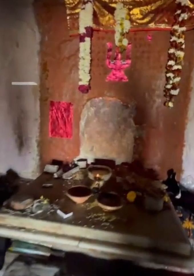 तंत्र क्रिया के बाद चामुण्डा माता की मूर्ति चुराई, मौके पर मिली यह सामग्री …