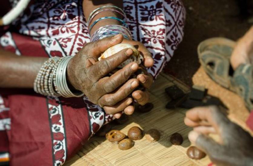 totka_news_elderly_couple_beaten_on_suspicion_of_sorcery_in_shivpuri_mp_crime_news.jpg