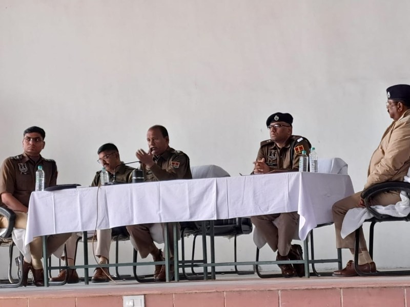 सम्पर्क सभा में बोले डीसीपी, यातायात पुलिस जयपुर पुलिस का आईना