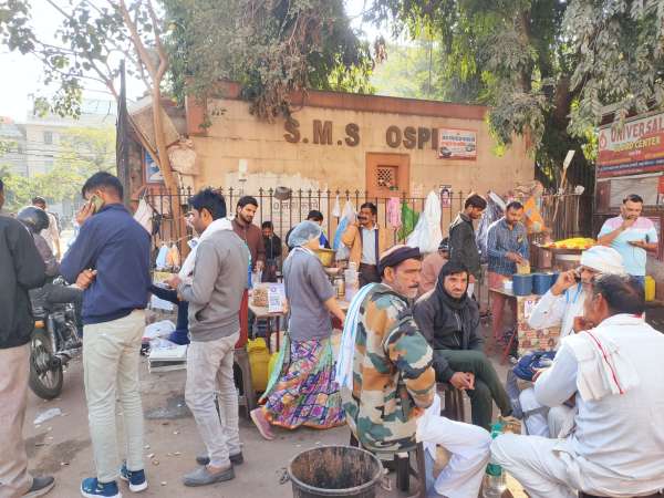 Encroachment outside the main gate of SMS Hospital Emergency