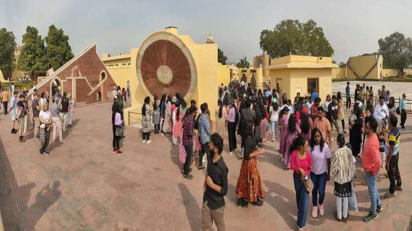 jaipur_jantar_mantar_2.jpg