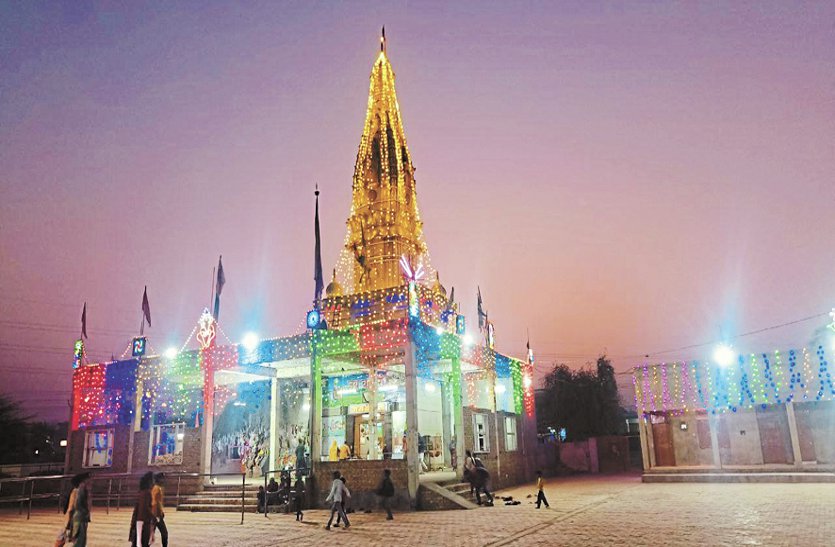 बाबा रामदेव का मेला आज, भव्य रोशनी से सजे मंदिर