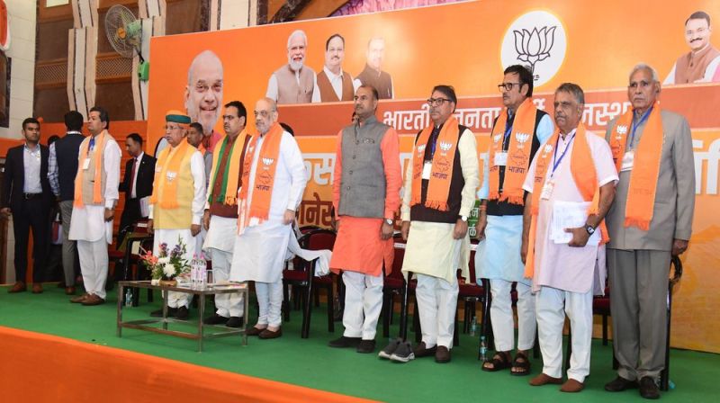 ...जब अमित शाह ने कुछ पूछा और बगलें झाकने लगे मंत्री