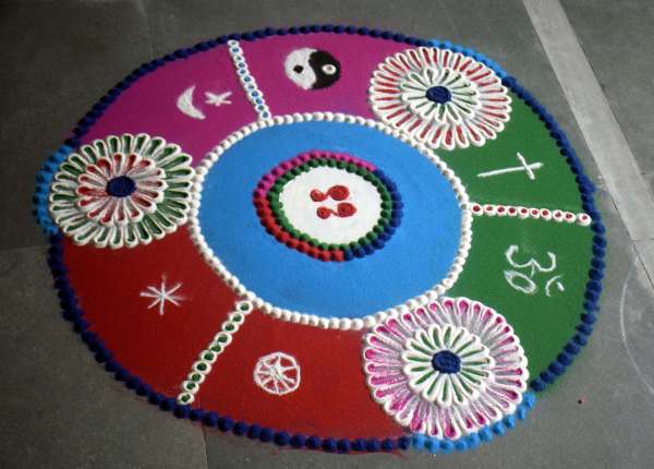 वार्षिकोत्सव मे प्रतिभा  