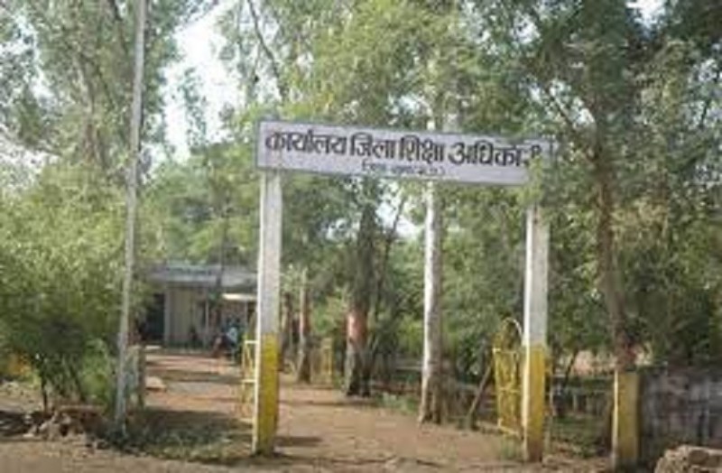 पहले ही दिन भंग हुई बोर्ड मूल्यांकन व्यवस्था जिस बैग में कॉपियां उसे खोलने की ऑनलाइन परमिशन ही नहीं मिली