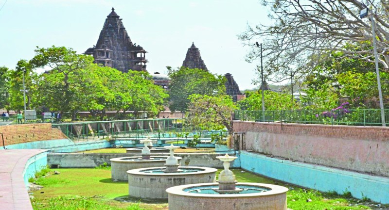 mandore_garden.jpg