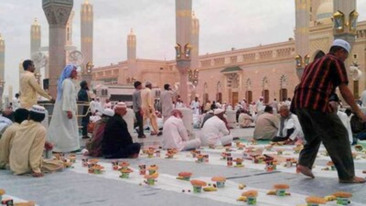 Iftar Ban in Saudi Arabia mosques Prince Salman issued order