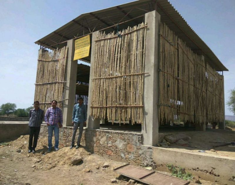 Farmers will get grant for building cross ventilation wooden house for onion storage...read this news