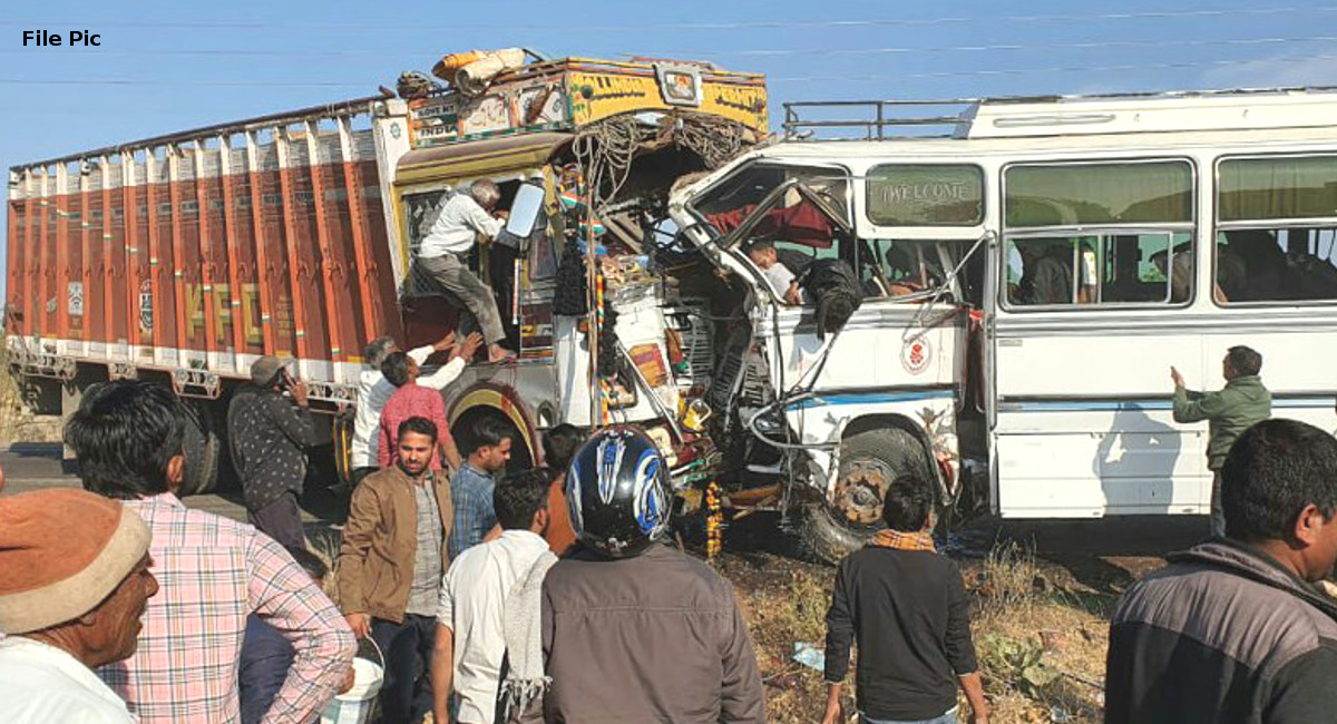bus truck accident nagaur rajasthan 2 died many injured breaking news