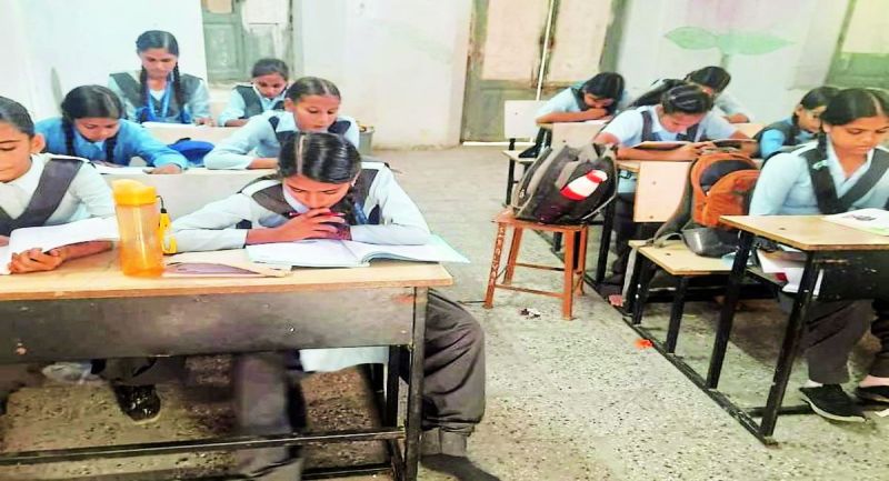 कॉमर्स और कृषि विषयों के प्रति छात्र-छात्राओं का क्रेज हुआ कम