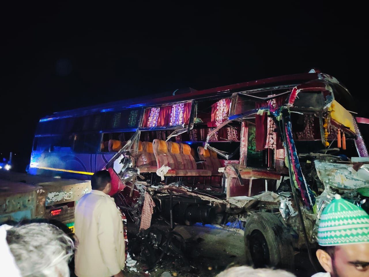 Two killed, four injured in bus-trailer collision