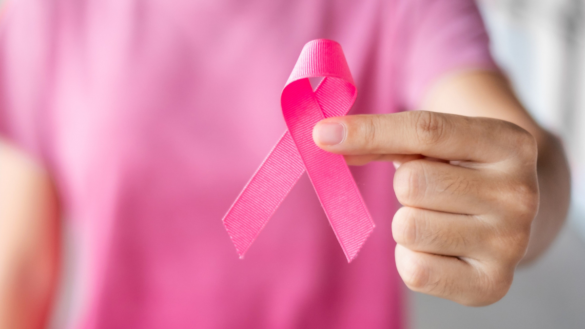 5 Common Cancer in Women: ये पांच तरह के कैंसर महिलाओं के लिए जानलेवा, आज ही जान
लें लक्षण