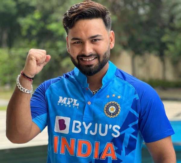 rishabh_pant.jpg