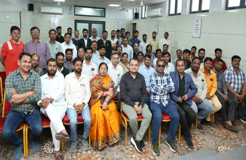 100 दिवसीय रक्तदान शिविर महाभियान को लेकर बनाई कार्ययोजना, जिम्मेदारियां सौंपी