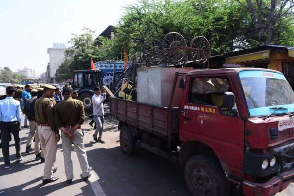 narayan Singh circle police working