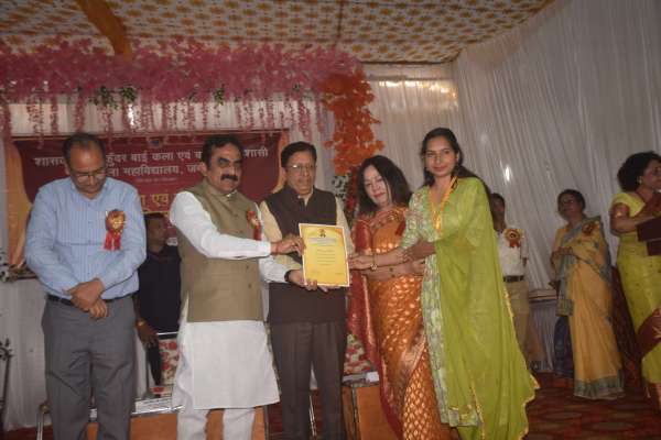 मैडल पाकर चहेरे खिले