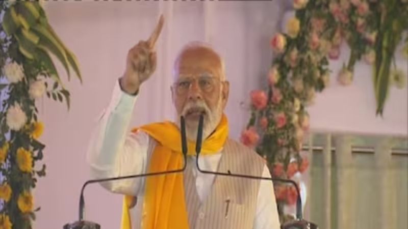 Without naming PM Modi targeted Lalu Yadav said politics of families has started getting marginalized