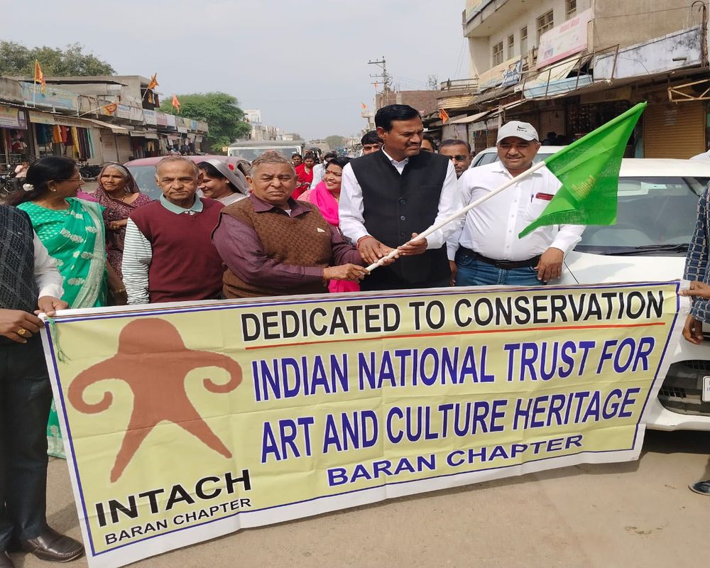 टीले से जमा किए प्राचीन मृदा पात्र, कार्बन डेङ्क्षटग करवाएंगे