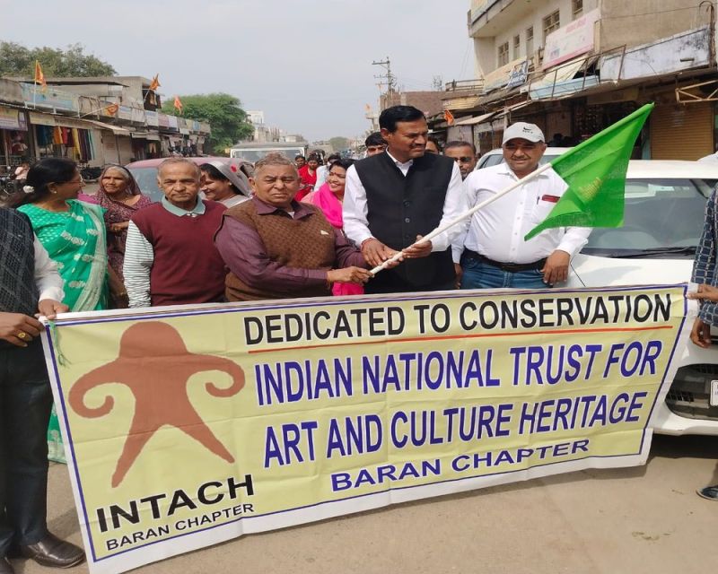 टीले से जमा किए प्राचीन मृदा पात्र, कार्बन डेङ्क्षटग करवाएंगे