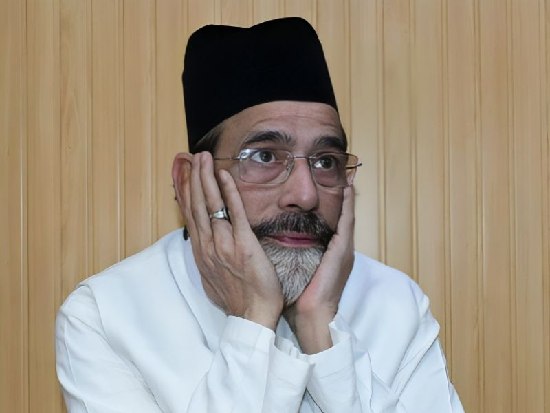 maulana6.jpg